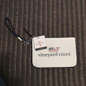 NWT Vineyard Vines wristlet